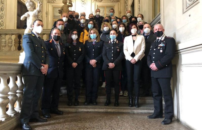 CASALE – Polizia Locale: i pericoli di Internet