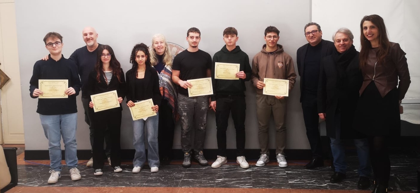 BORGOSESIA – Istituto Lancia – Consegna borse di studio Togna