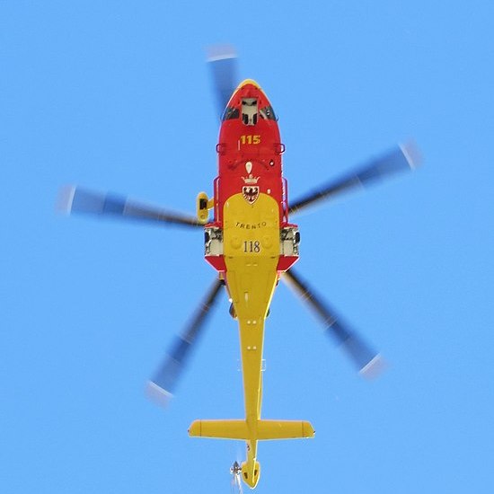 GOZZANO – Ragazzo recuperato dalle acque del Lido