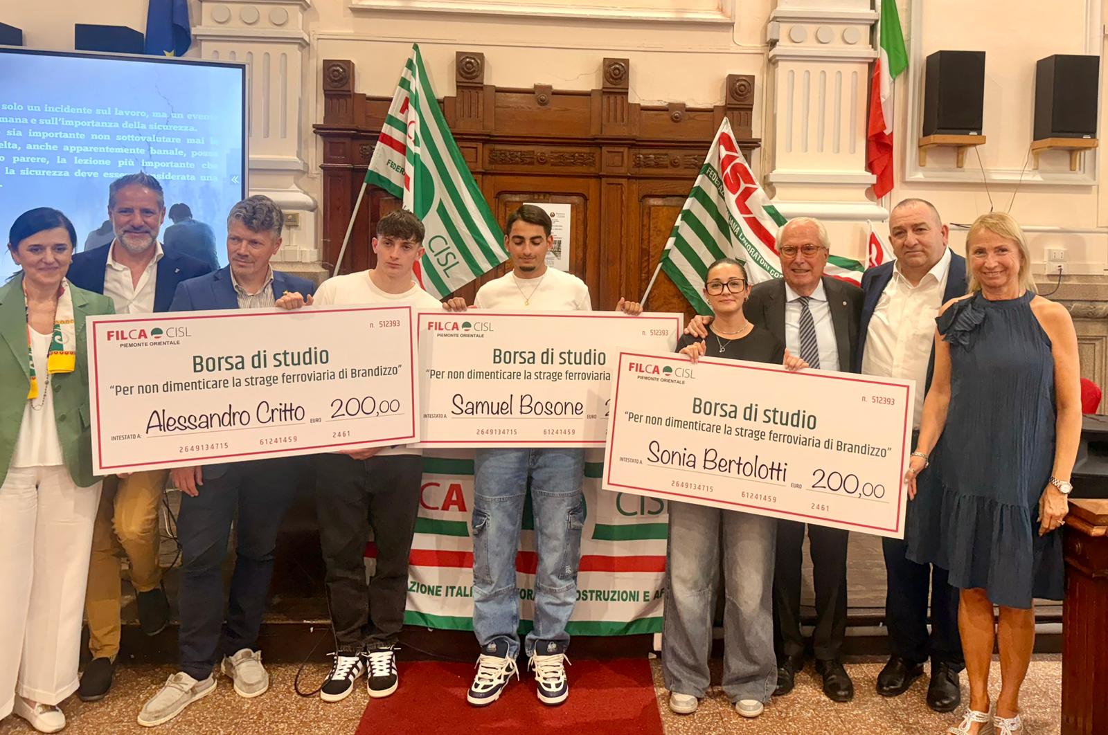 VERCELLI – Borse di studio in memoria delle vittime della strage di Brandizzo