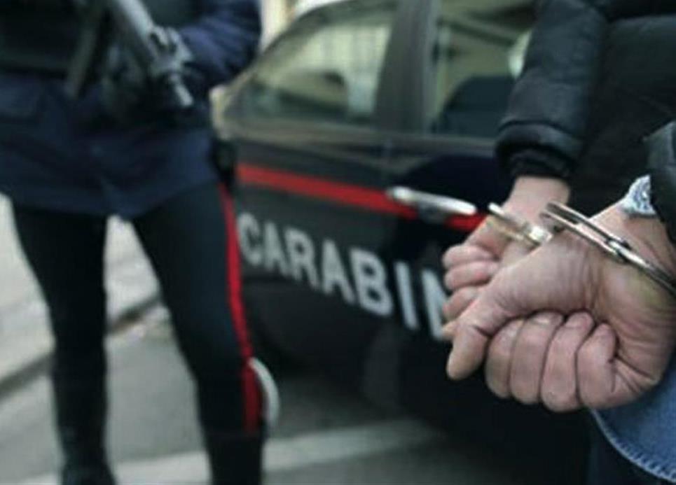VERCELLI – Truffa del finto Carabiniere: arrestata 47enne già nota alle Forze dell’Ordine